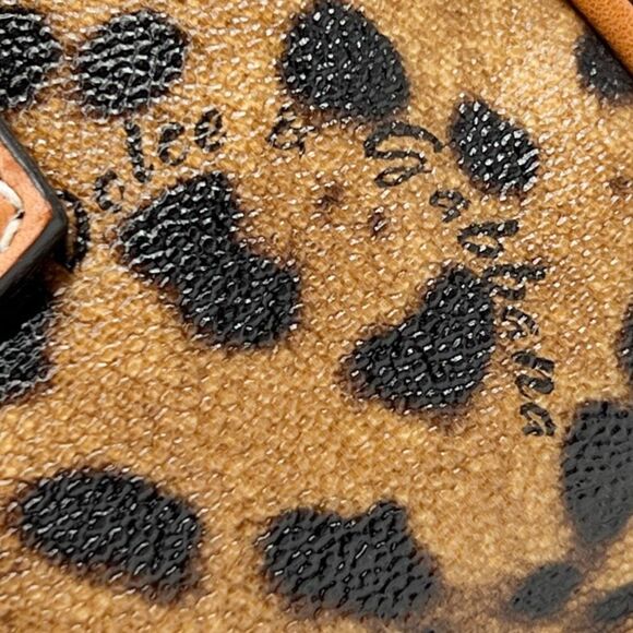 Dolce & Gabbana Leopard Print “Via San Damiano” Shoulder Bag - Picture 11 of 14